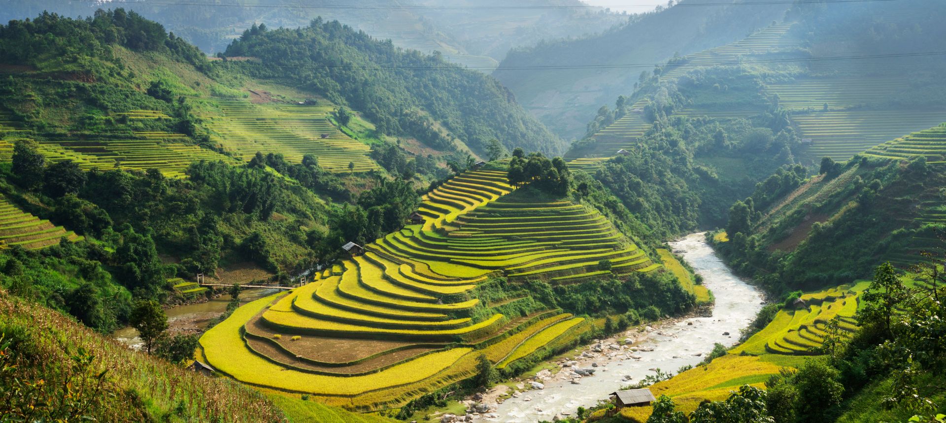 when to travel Vietnam Luxury tours