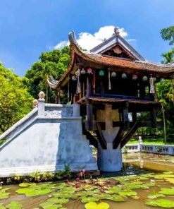 one pillar pagoda in hanoi