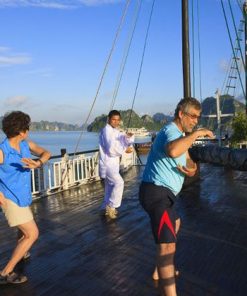 practice tai chi lesson at halong bay