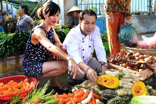 vietnam luxury journeys with expert local guide
